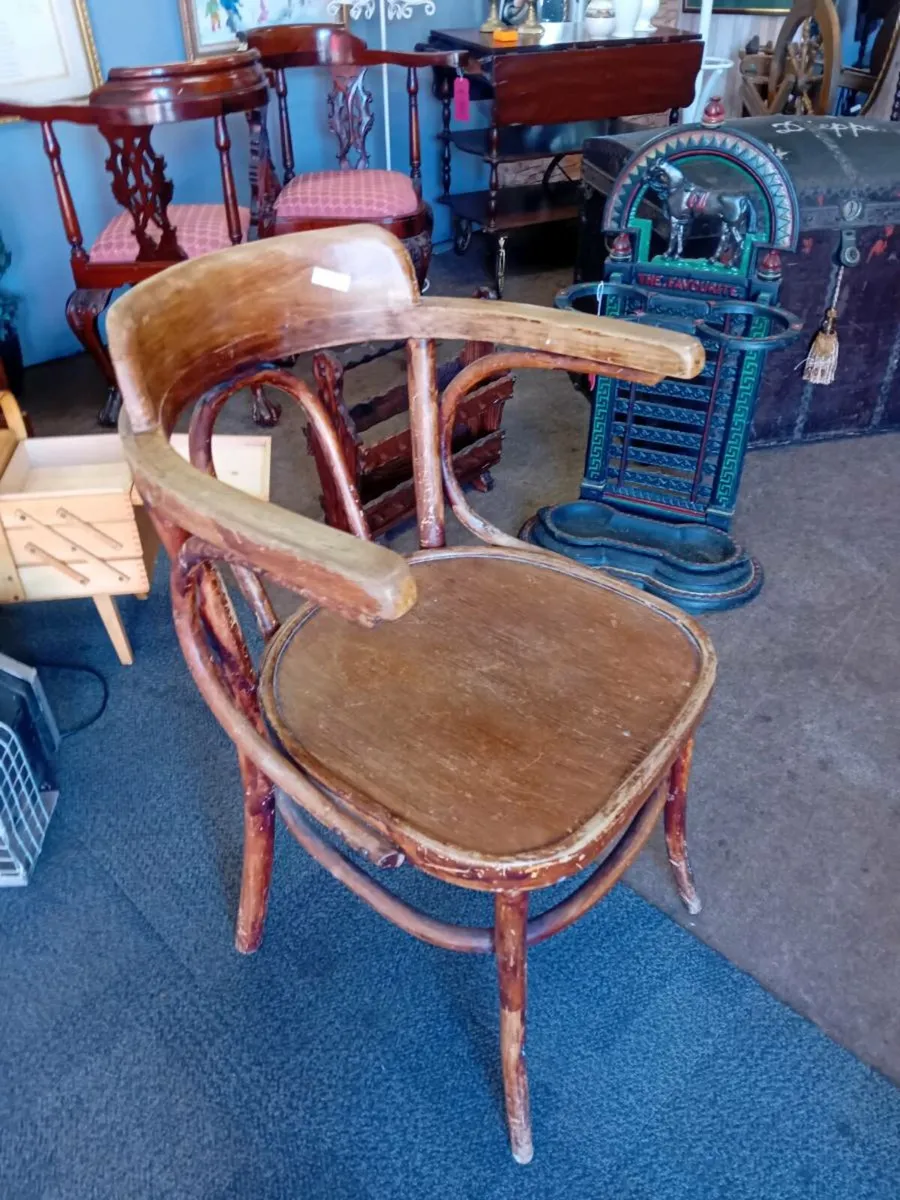 Vintage Bentwood Smokers Chair