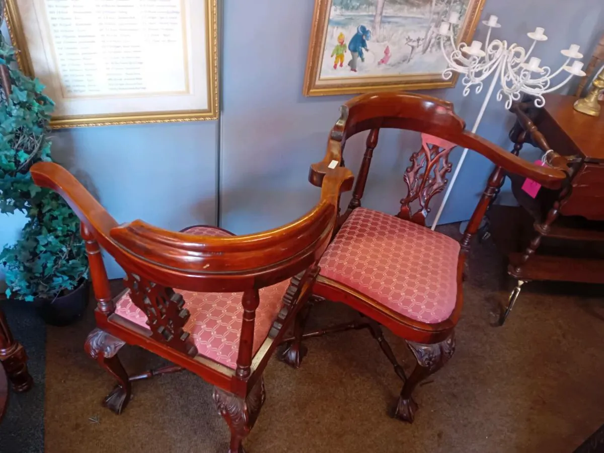 Mahogany Reproduction Conversation Seat
