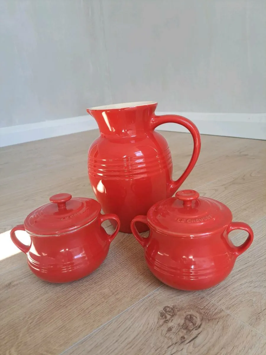 Le Creuset Jug and Soup Bowls - Image 1