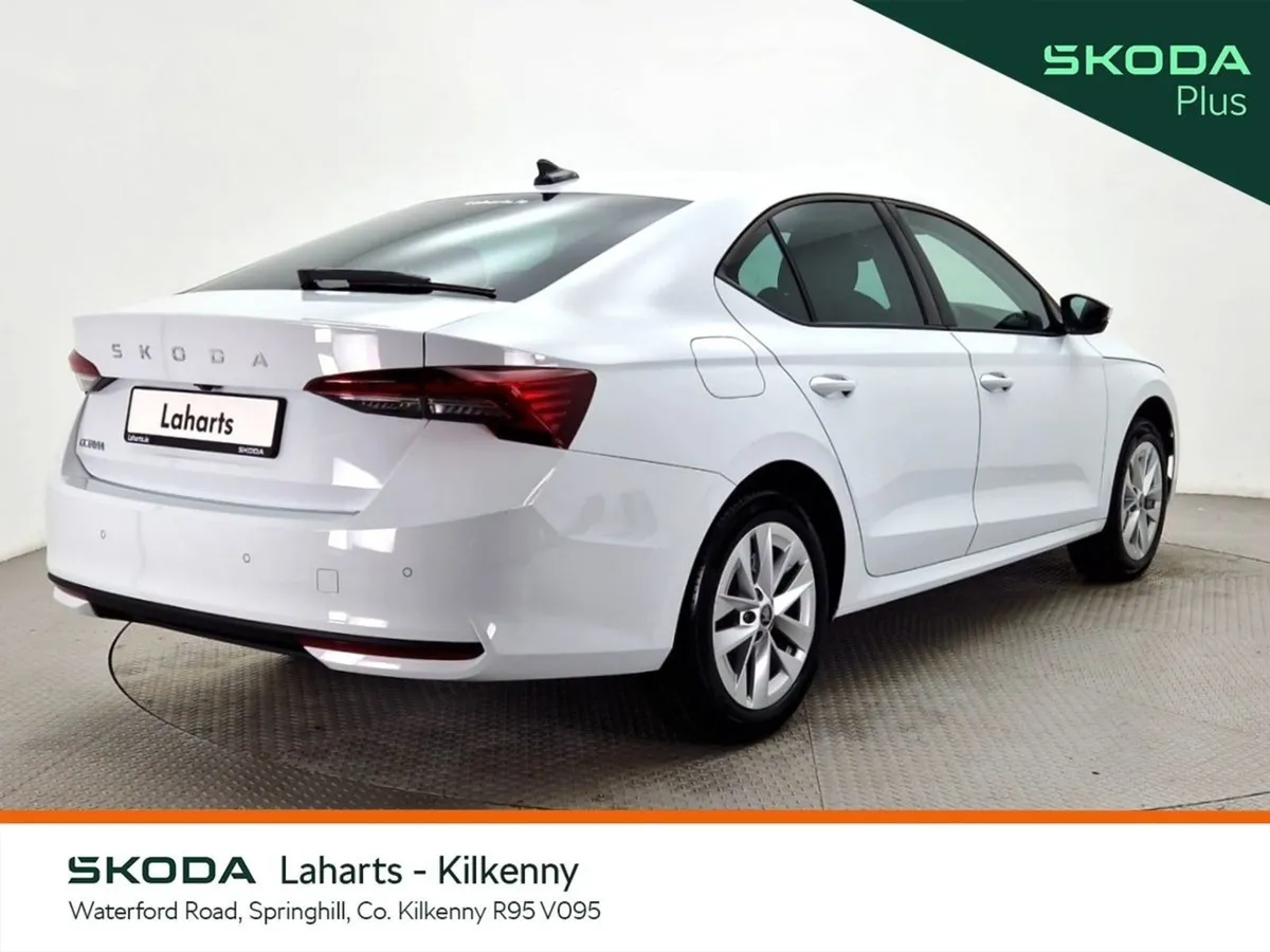 Skoda Octavia Selection 2.0tdi 115HP - Image 3