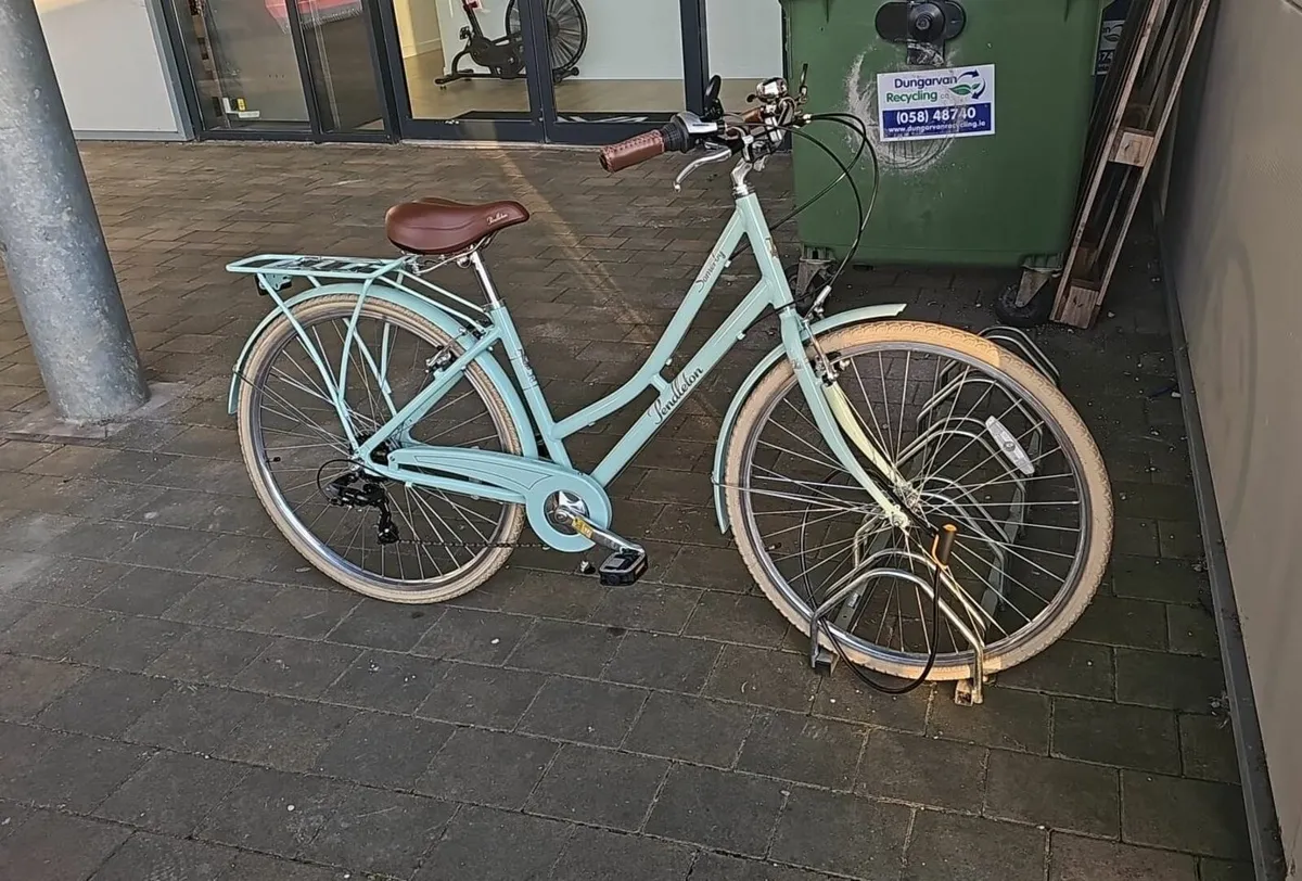 Pendleton Somerby Hybrid Bike Mint - Image 2