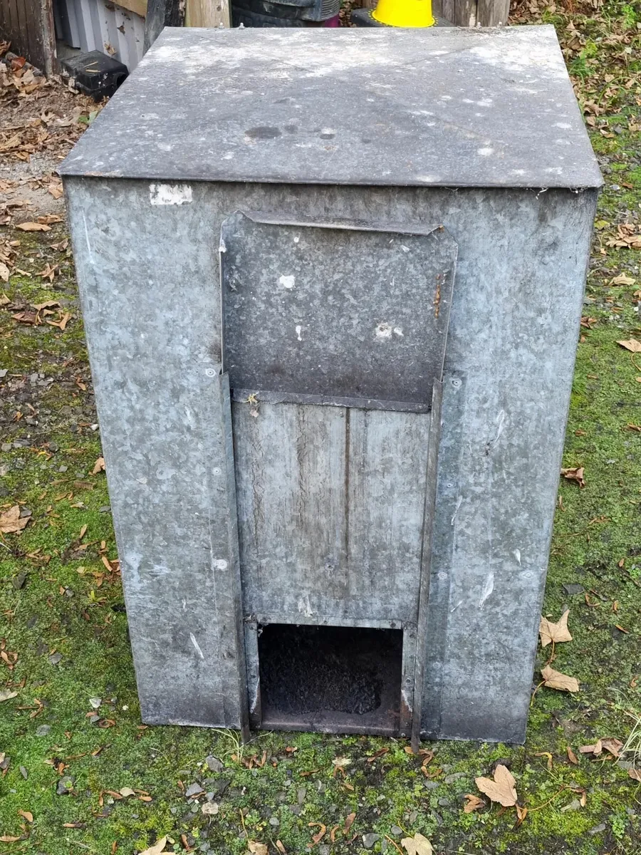 Galvanised Coal Bunker - Image 2