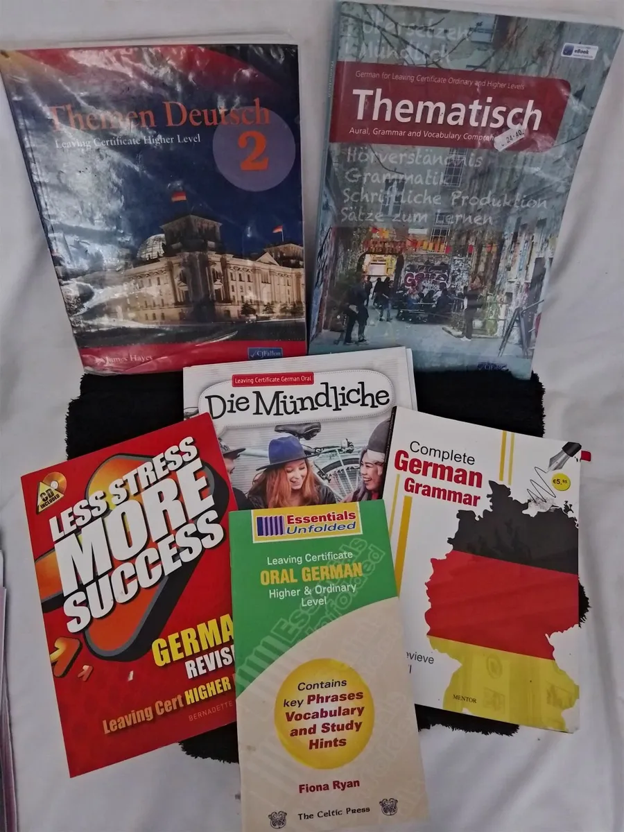 School books - Image 2