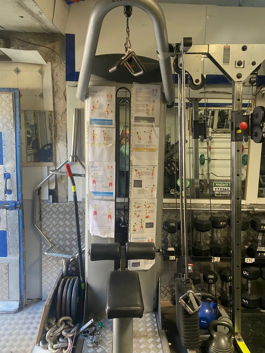 Gym equipment - Image 1