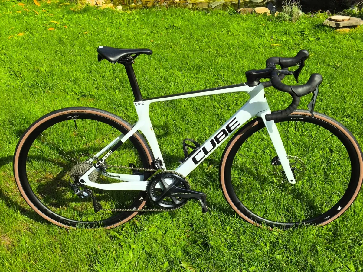 CUBE  Agree 53cm Shimano Ultegra - Image 1