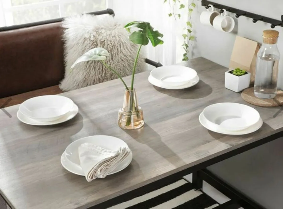 New Vintage Bar Table Set with 2 Stools - FREE P&P - Image 2