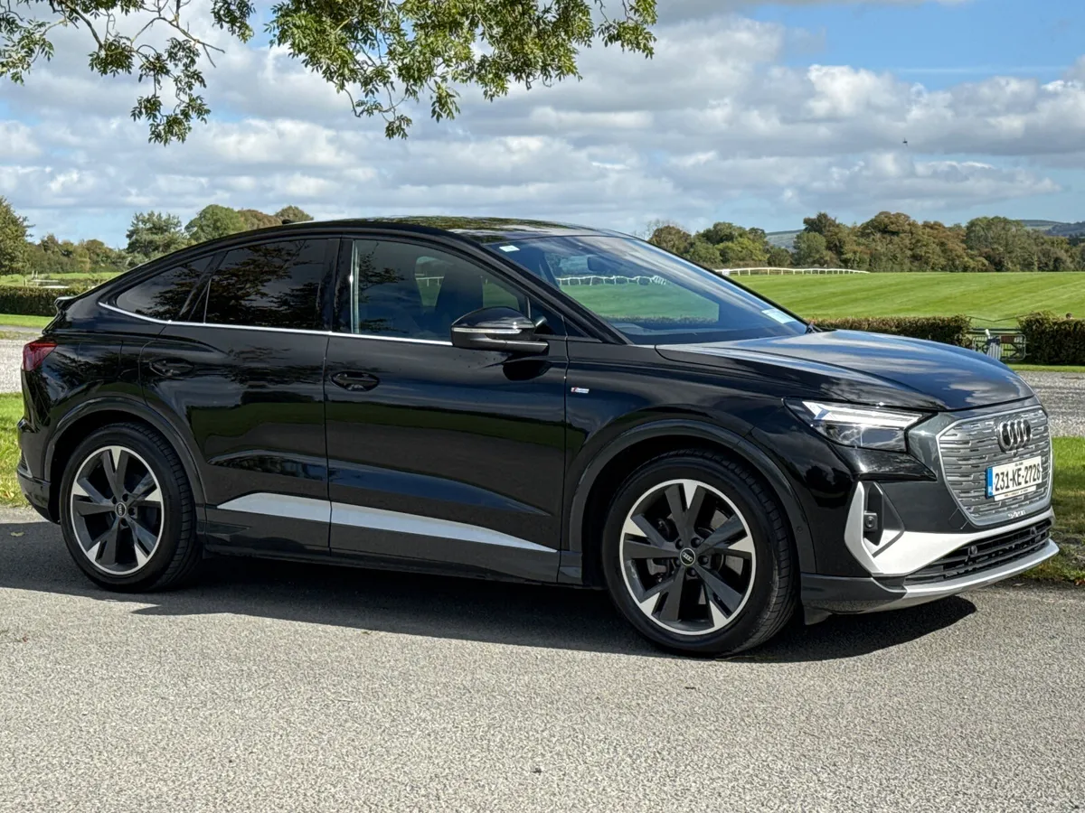 Audi e-tron 2023 S-Line 40 Sport Back - Image 2