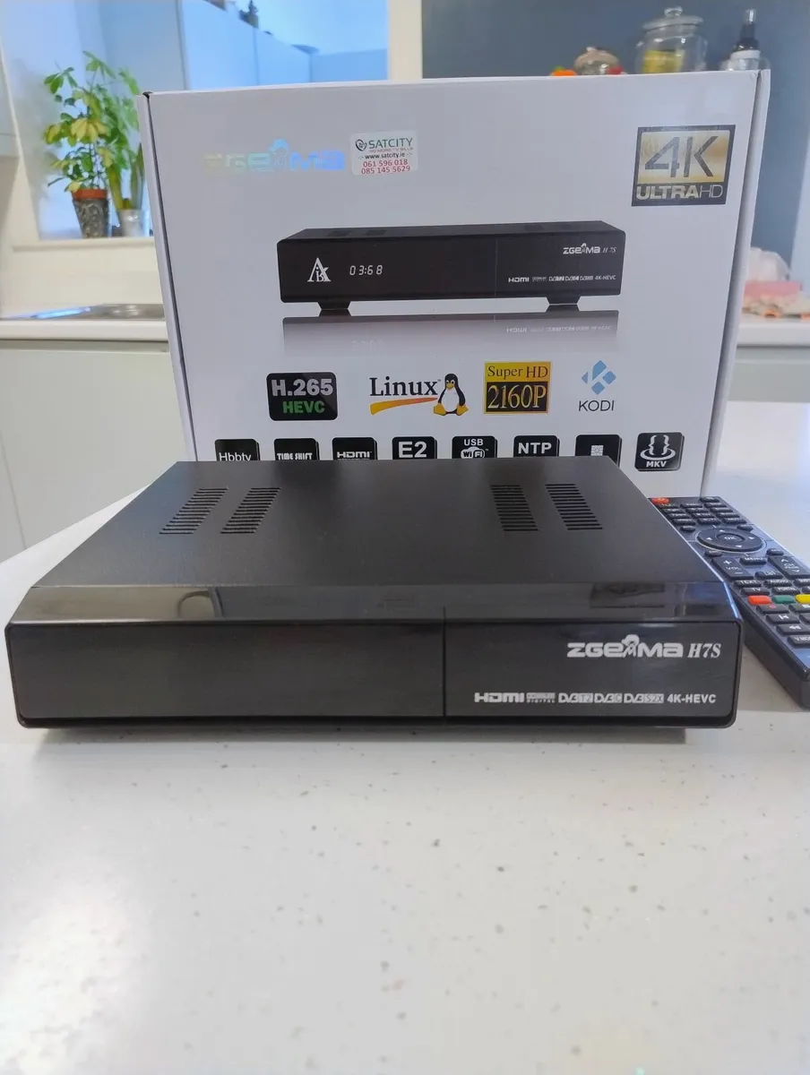 Satellite box - Image 2