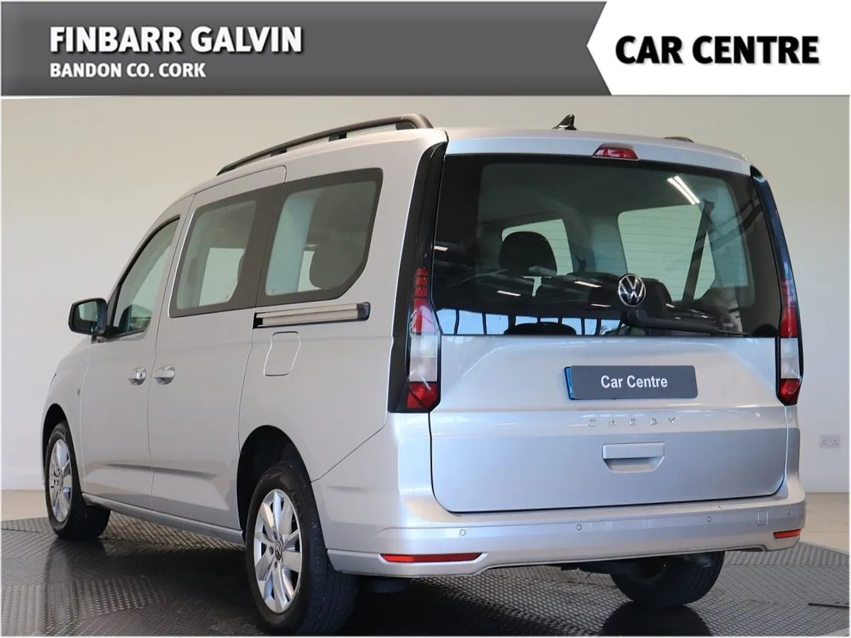 VW Caddy LIFE 2.0 TDI DSG 7 SEATER - Image 2