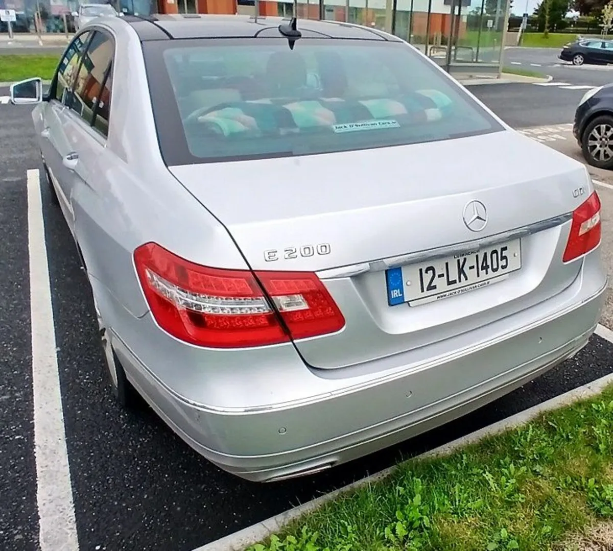 Mercedes-Benz E-Class 2012 - Image 2