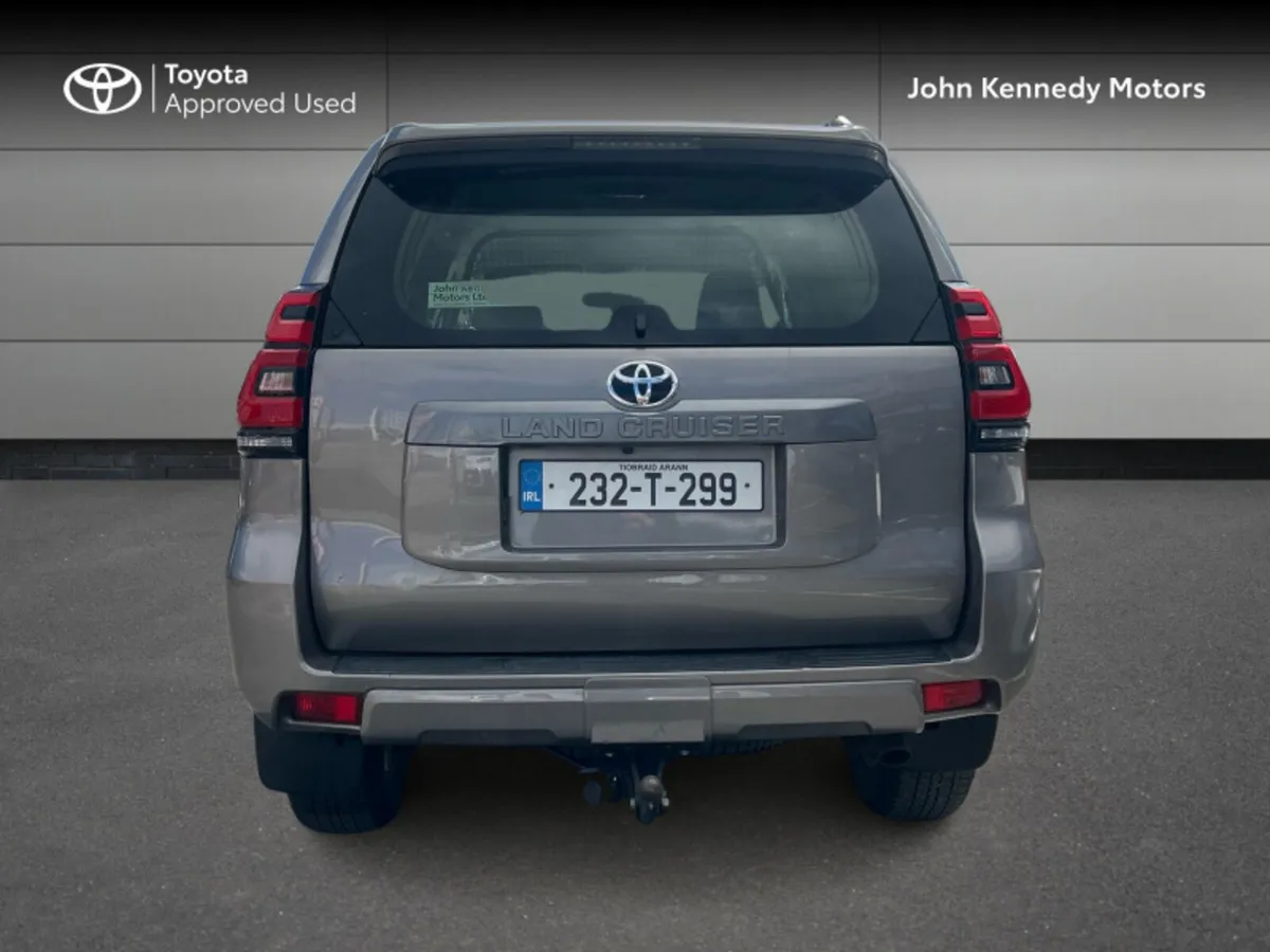 Toyota Land Cruiser LWB COMMERCIAL AUTO 4DR - Image 4