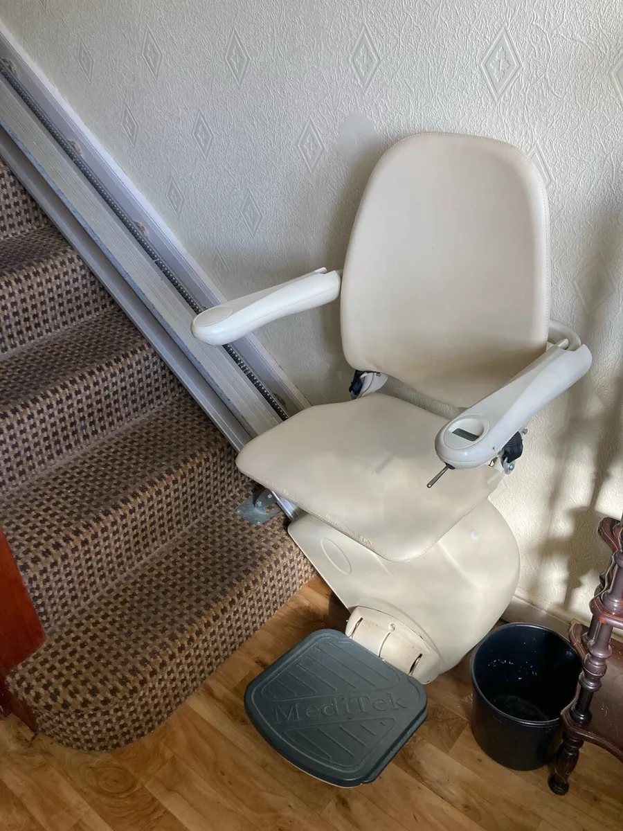 Stair lift - Image 1