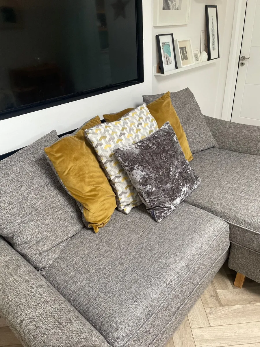 Couch for sale - Image 3