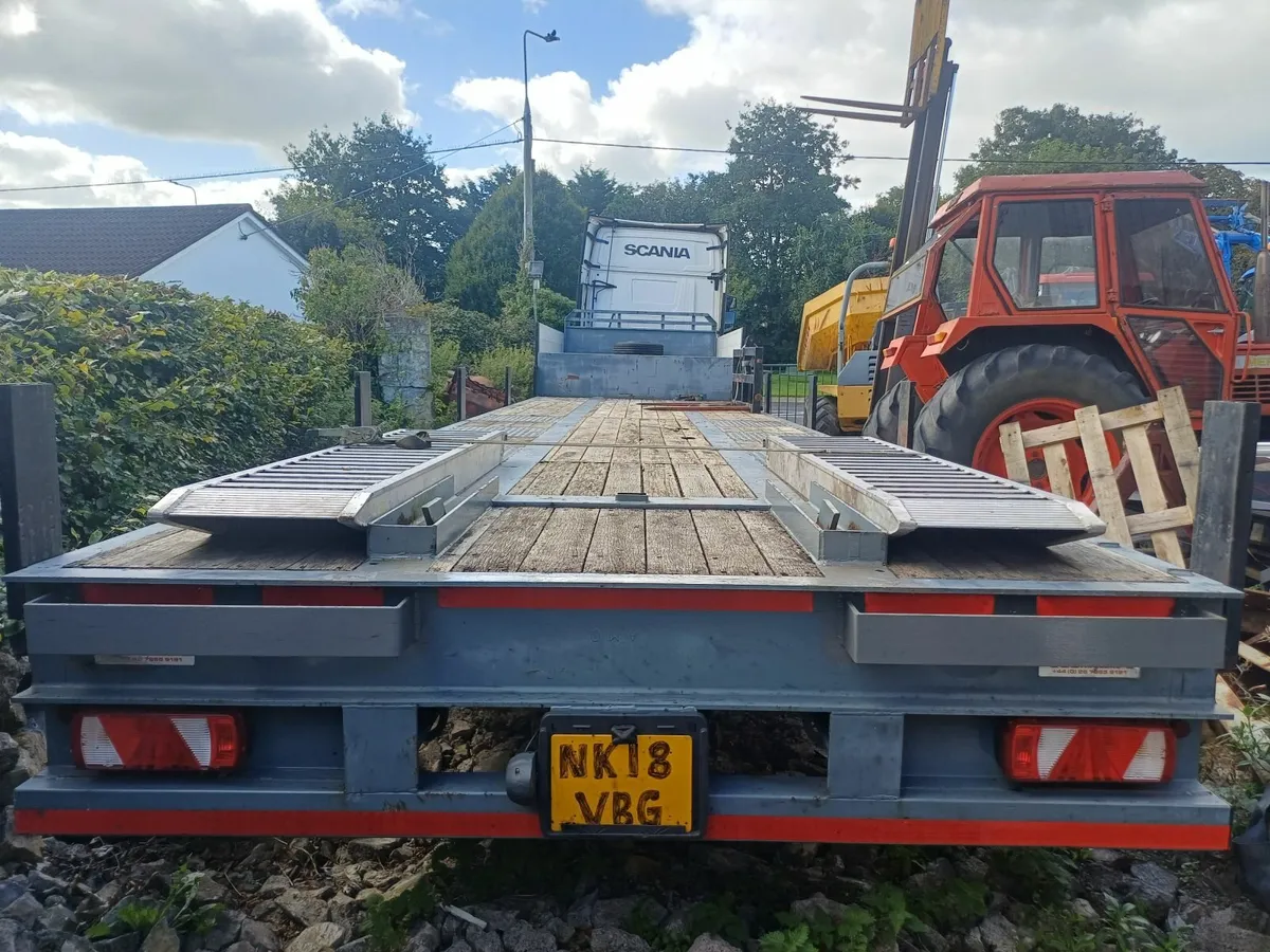 McCauley Tri-Axle Trailer & Scania S500 - Image 2