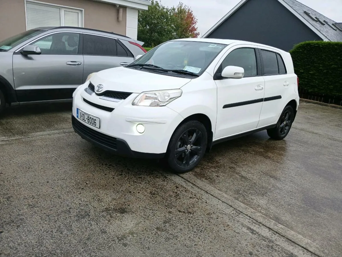Toyota Urban Cruiser 1.4 diesel 4wd - Image 3
