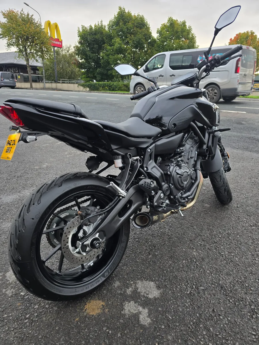 242 YAMAHA MT07 **393KM** - Image 3
