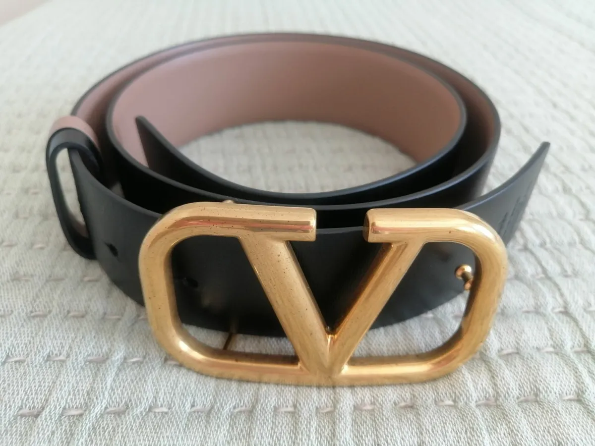 Valentino Garavani vlogo reversible belt 75cm - Image 1