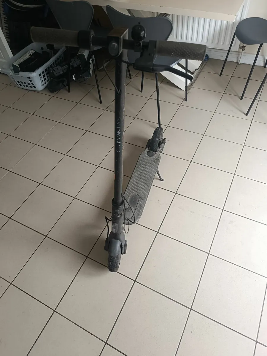 Electric scooter xaomi - Image 3