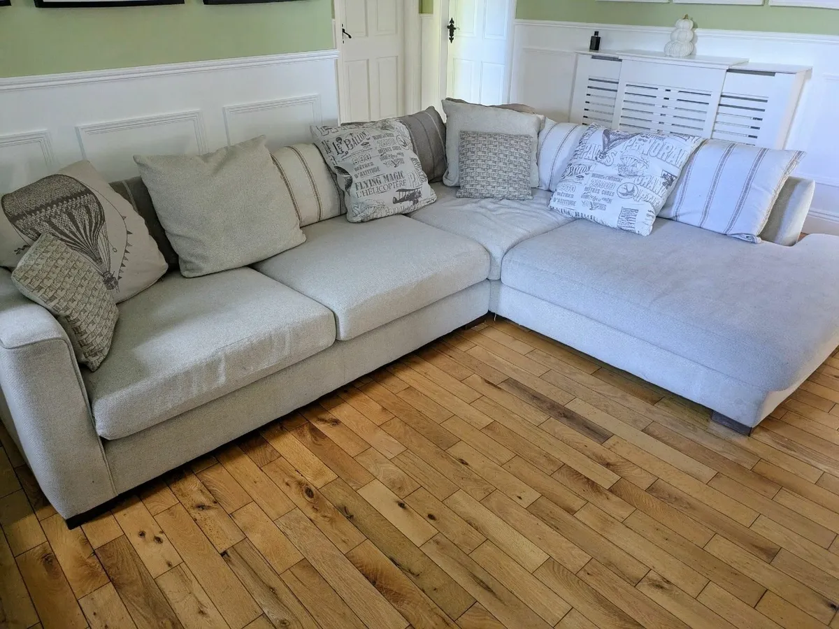 Corner L shape couch - Image 3