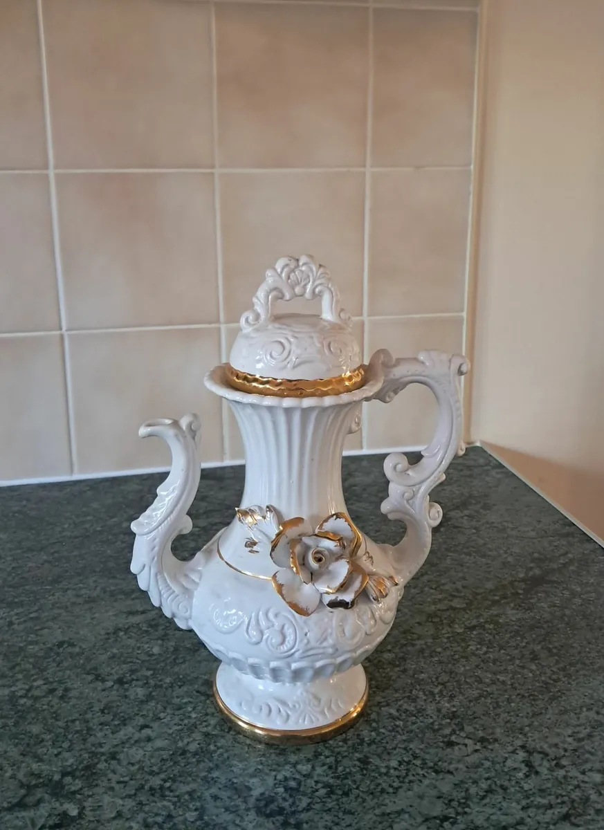 Italian teapot - Image 1