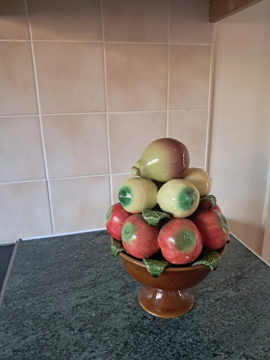 Bowl of fruit Ceramic - Image 2