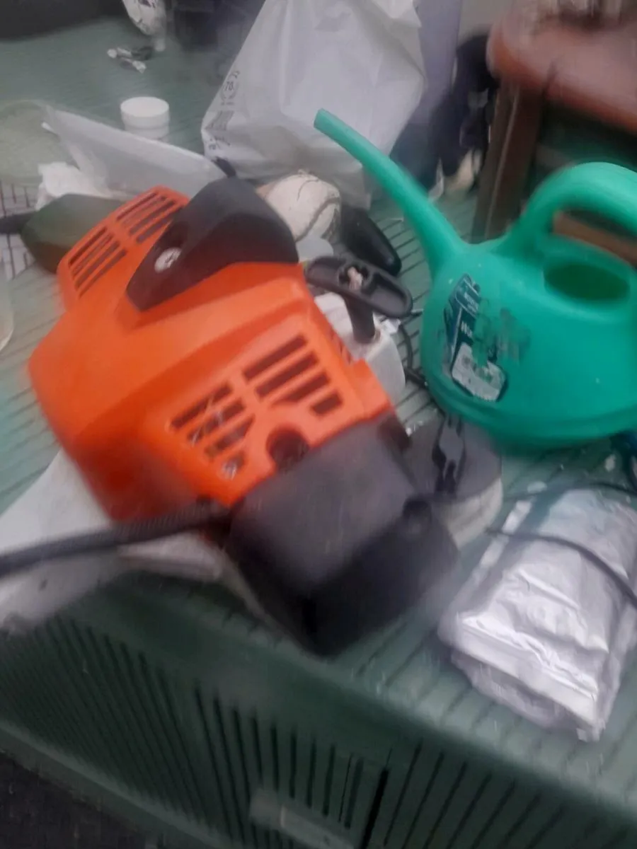 Stihl pole saw - Image 3