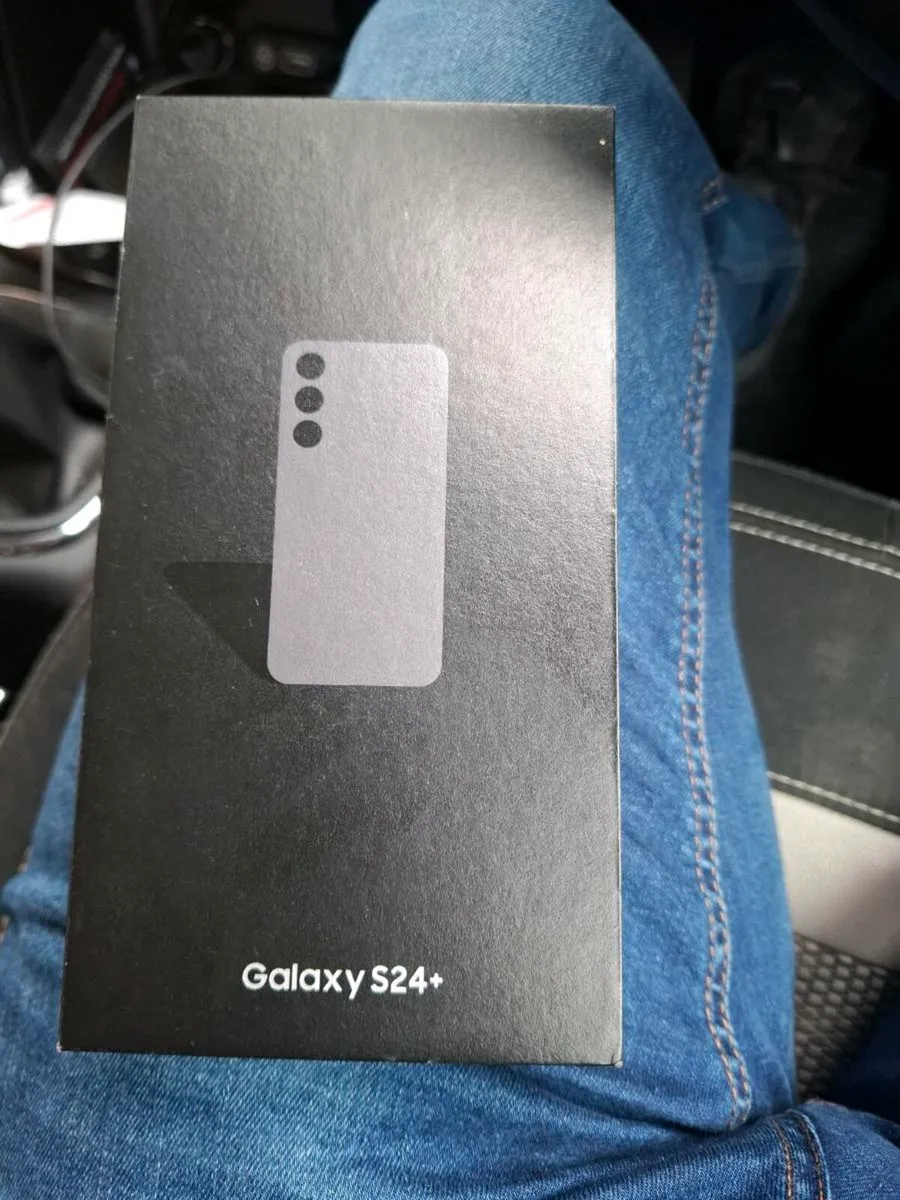 Mobile phone S24plus - Image 2