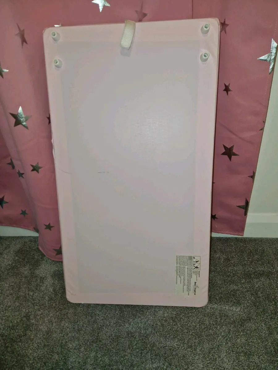 Baby changing mat - Image 2