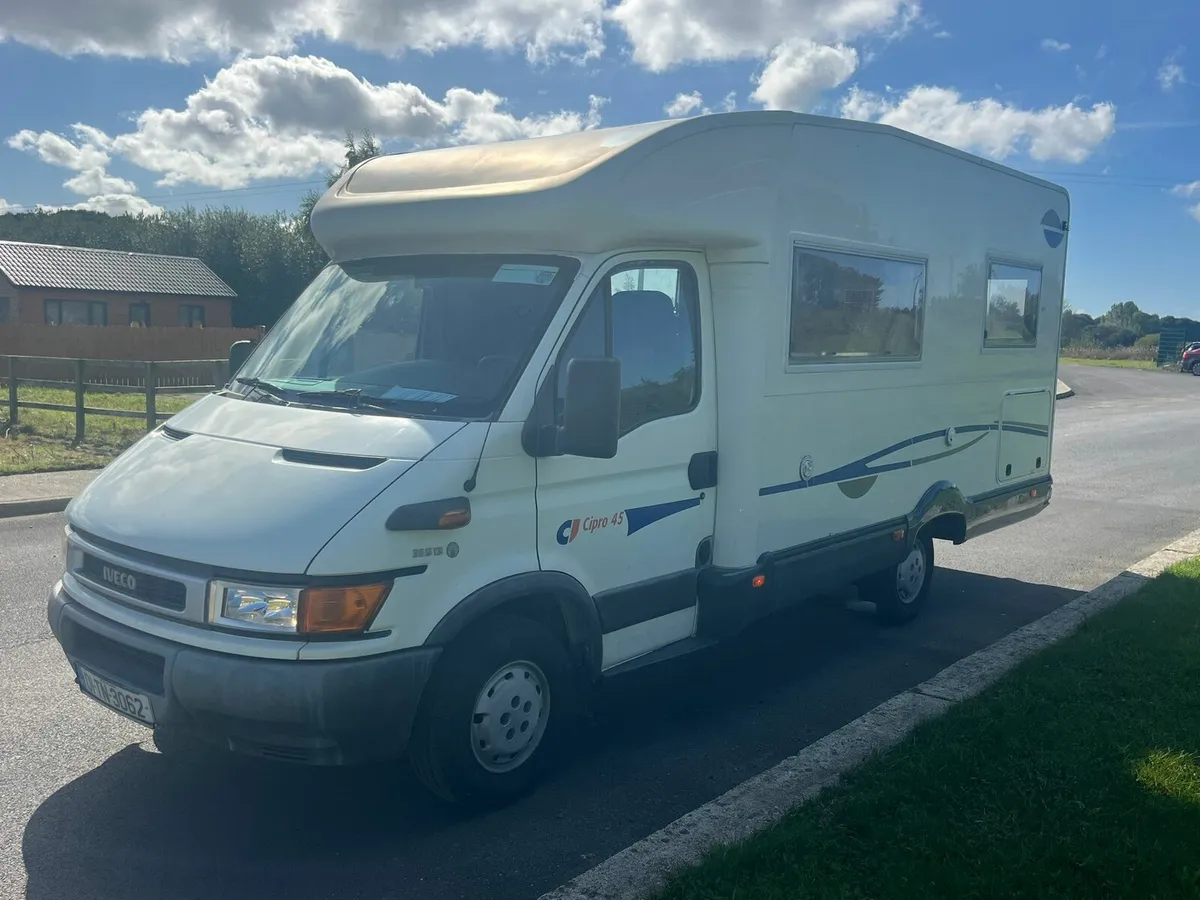 2001 iveco fixed bed 4 berth tax+doe - Image 2