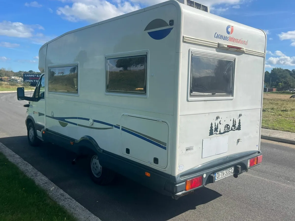2001 iveco fixed bed 4 berth tax+doe - Image 4