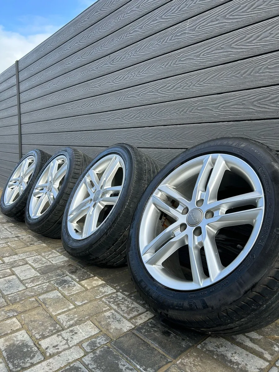 18” GENUINE AUDI A6 ALLOY WHEELS & TYRES - Image 1