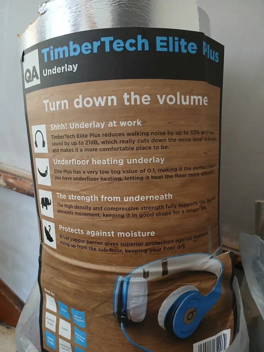 Laminate flooring plus underlay - Image 3