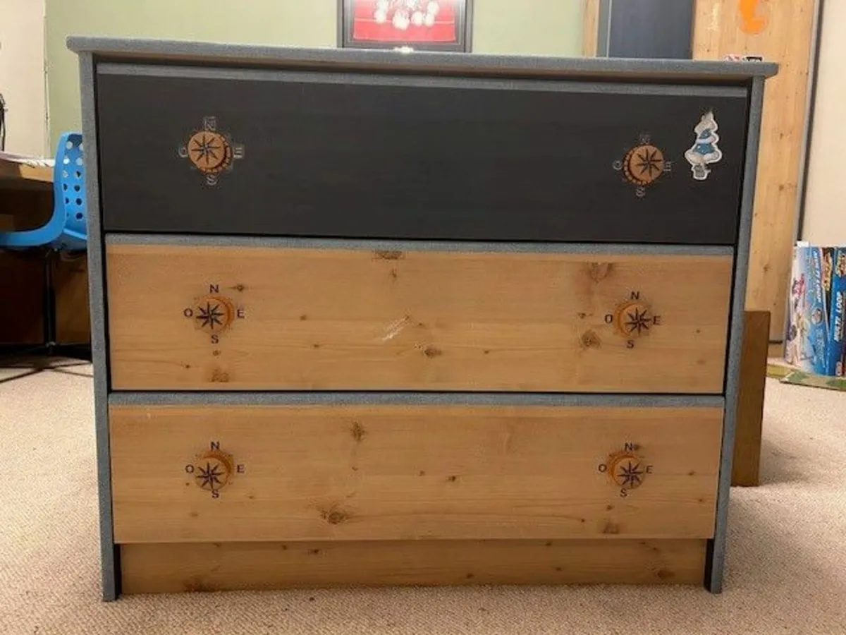 Boys bedroom furniture - Image 3