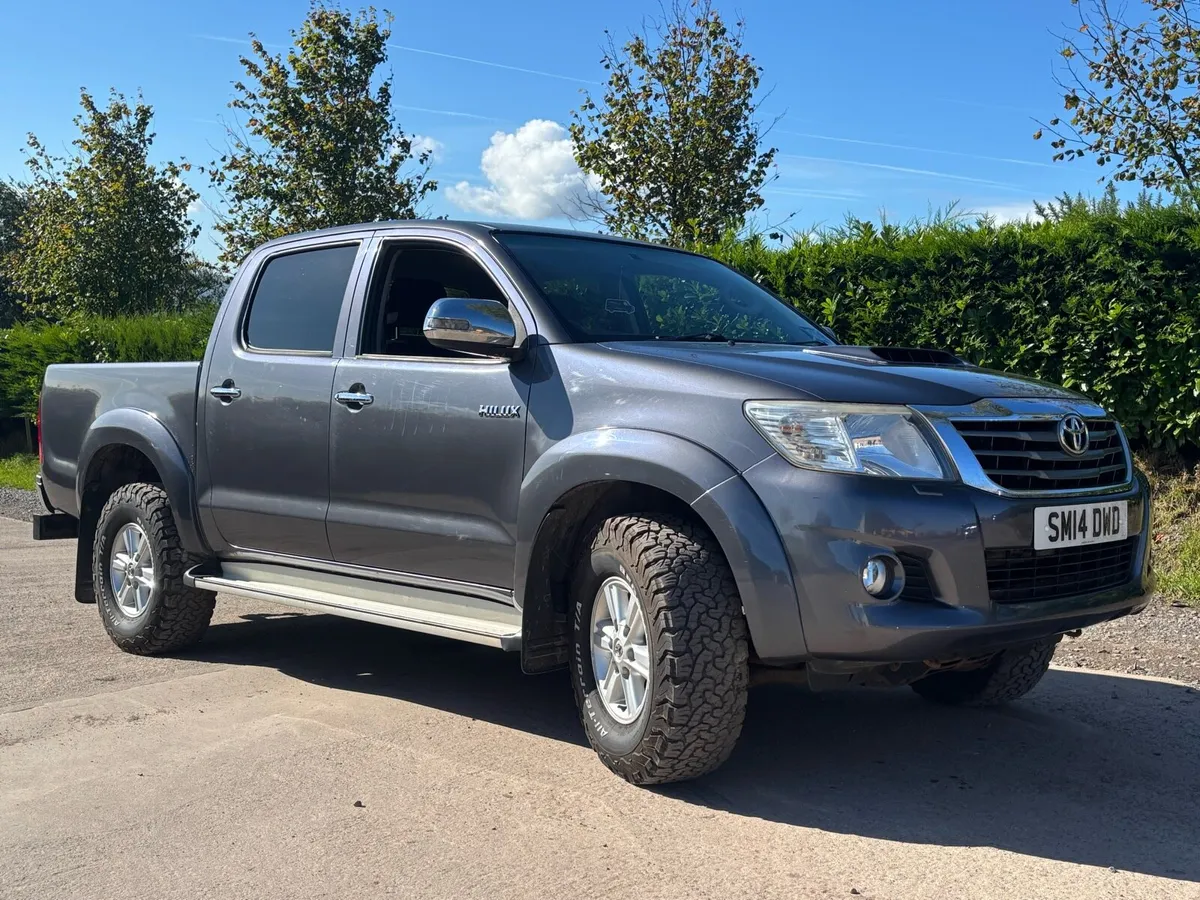 Toyota Hilux - Image 1