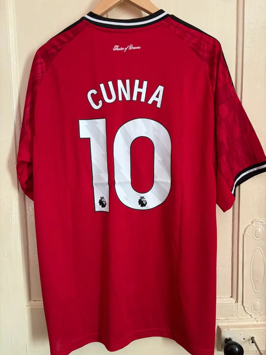 Manchester United 25/26 Home Jersey (Replica) - Image 2