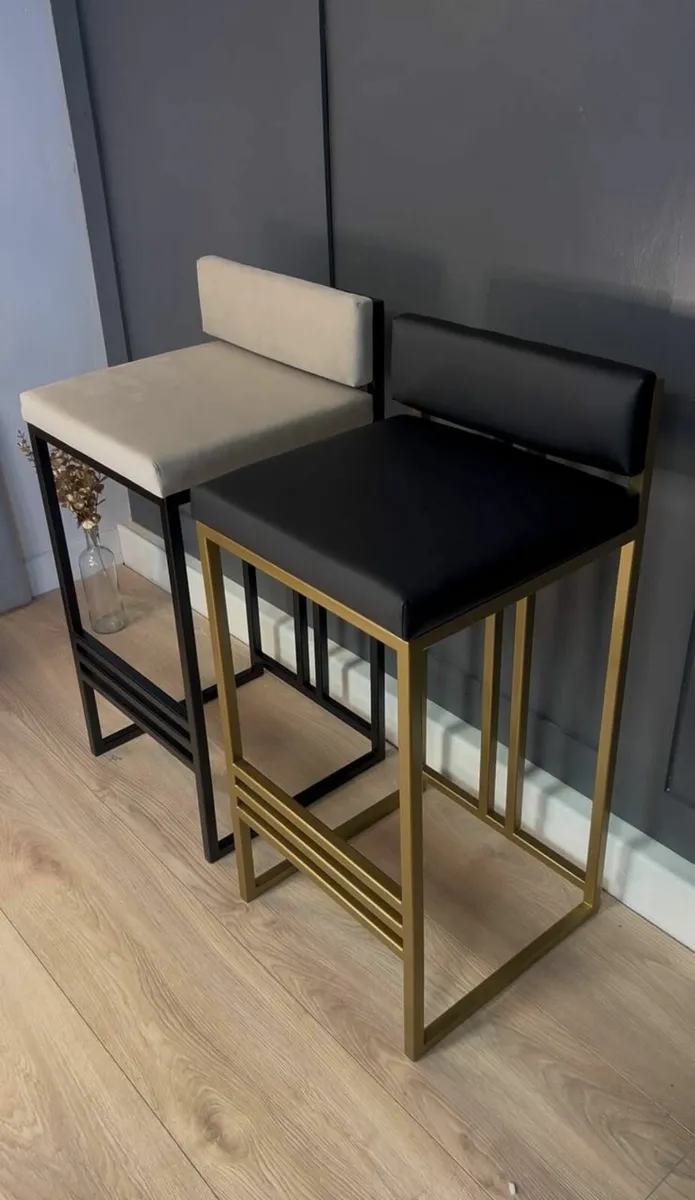 Sleek Black Metal Bar Stool - Image 3