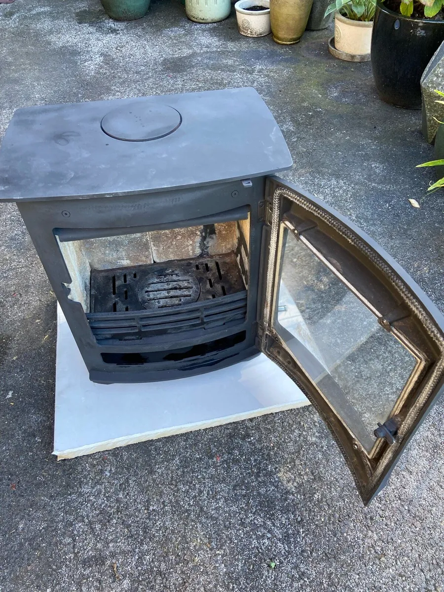 Stove - Image 2