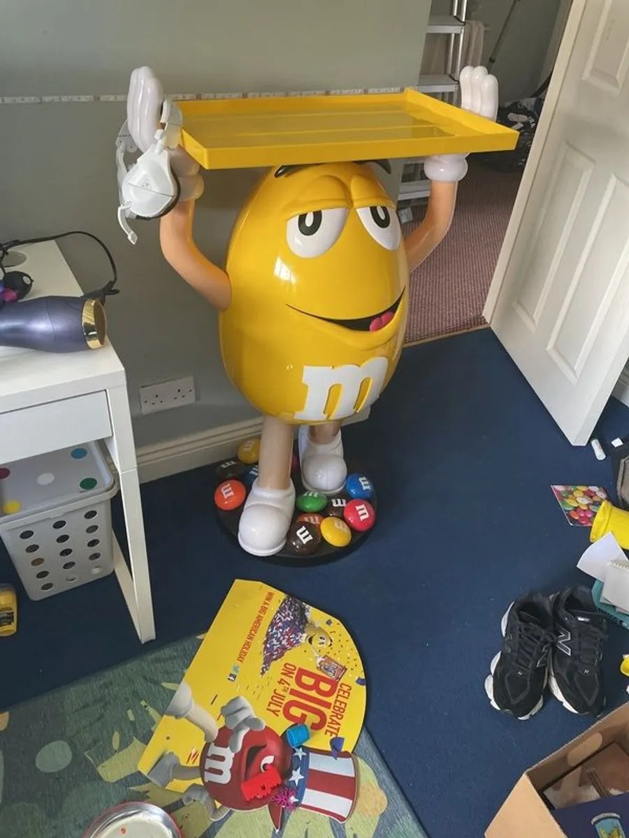 Giant M&M figure