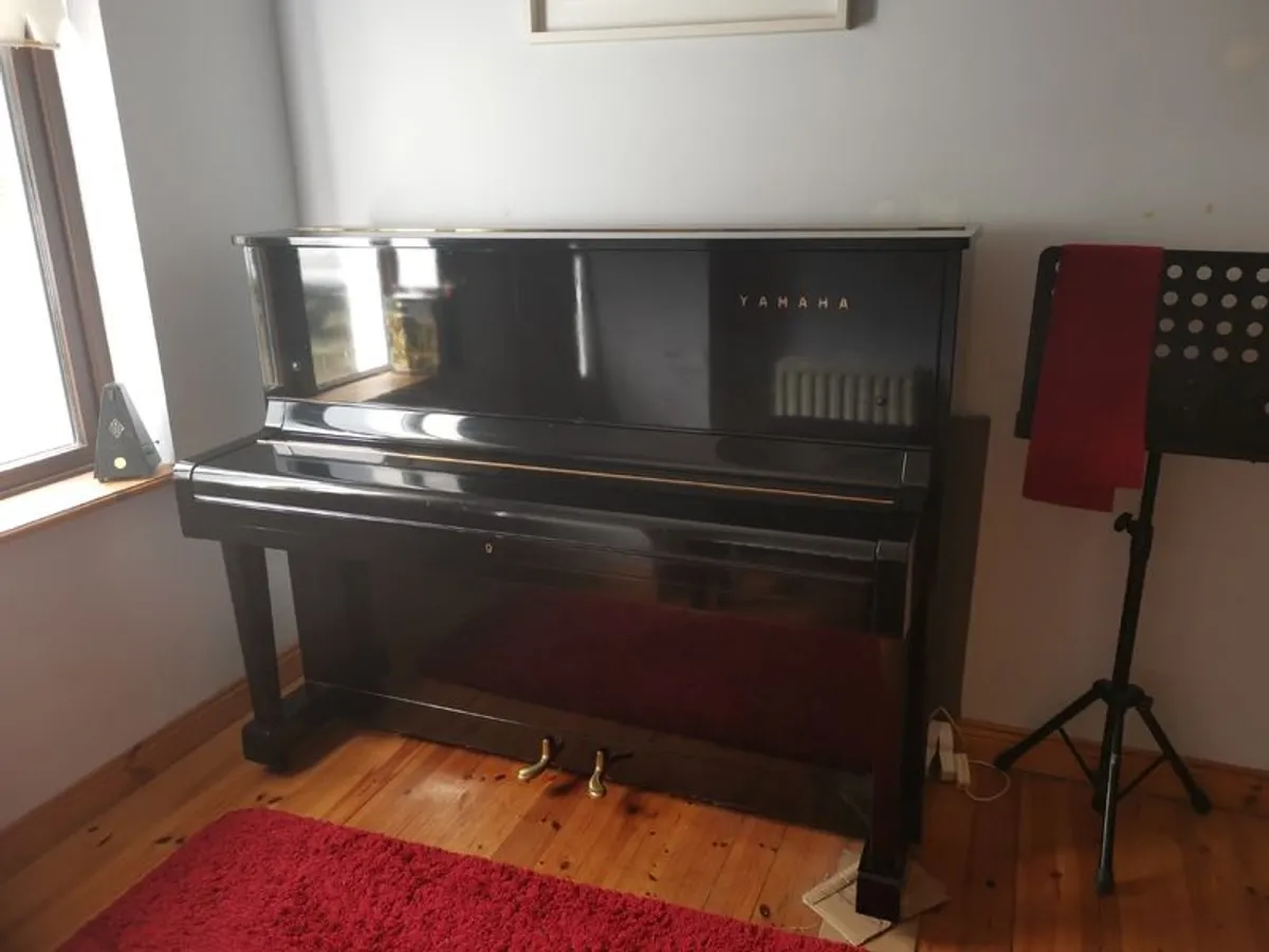 Piano - Yamaha U1 - Image 1