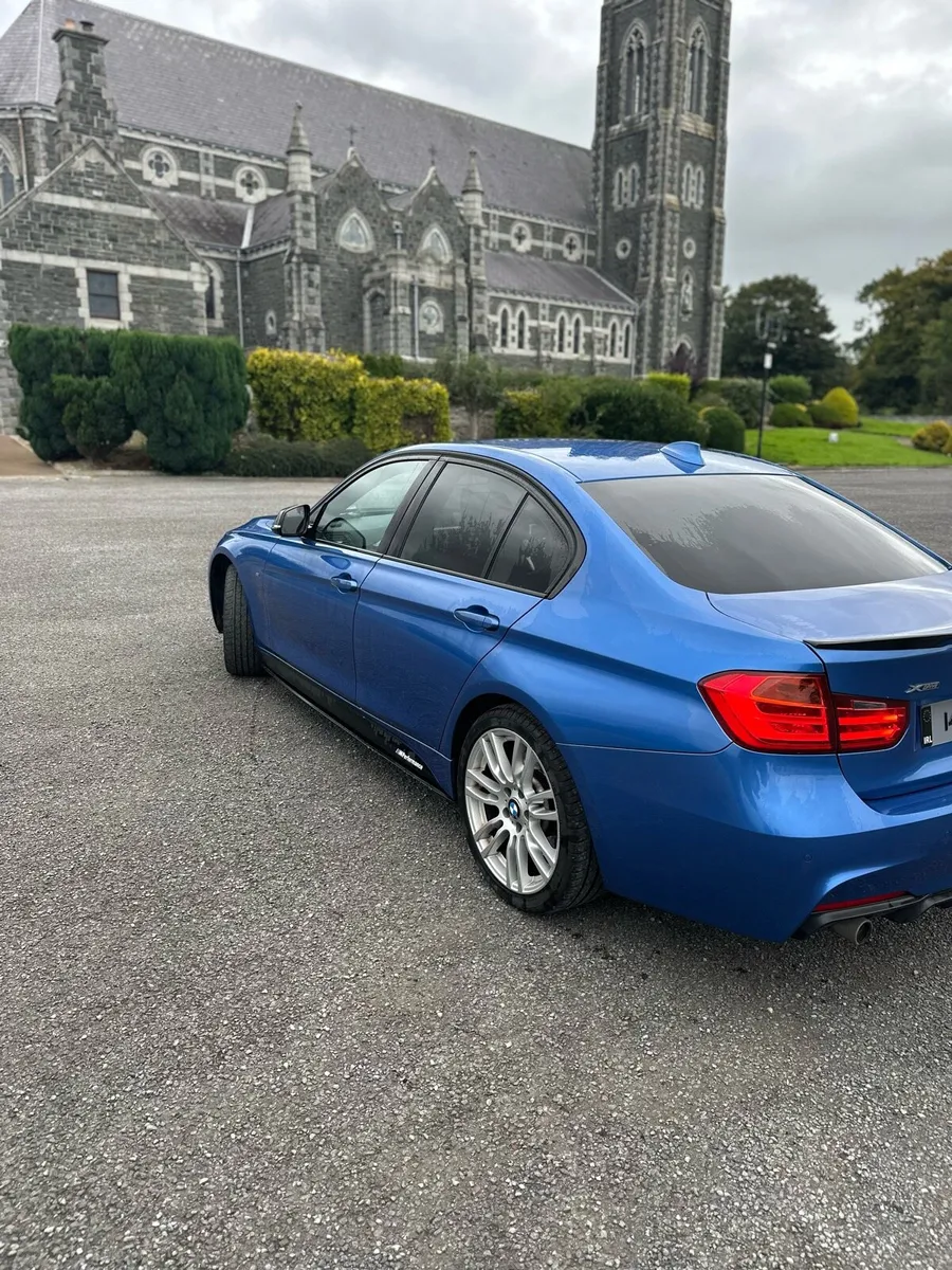 BMW 320d Xdrive - Image 4