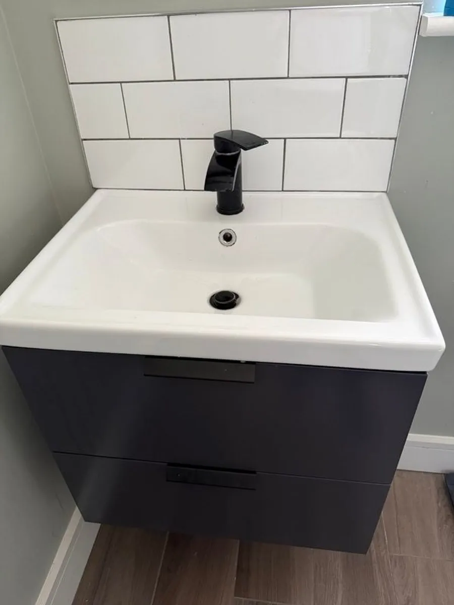 Bathroom Vanity, Mirror & Radiator - Image 1