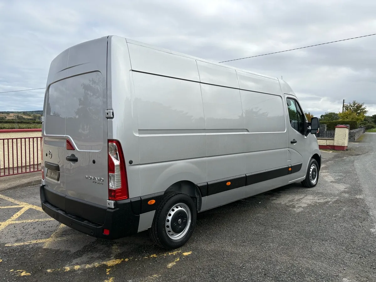 2021 (211) VAUXHALL MOVANO LOW MILEAGE - Image 3