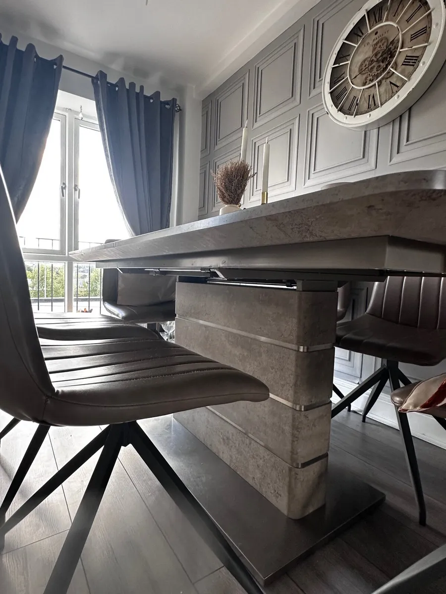 Dining table and chairs - Image 2