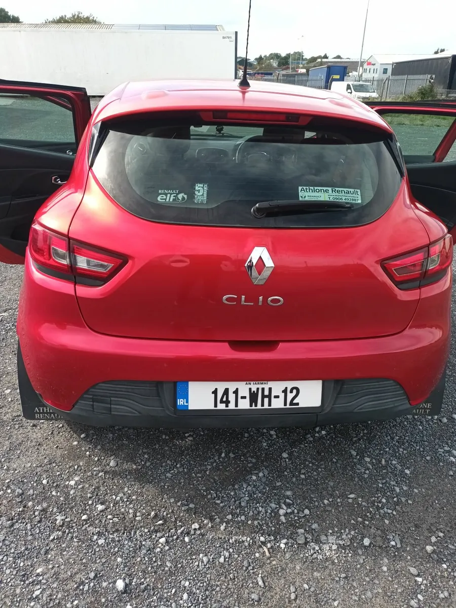 Renault Clio 2014 - Image 2