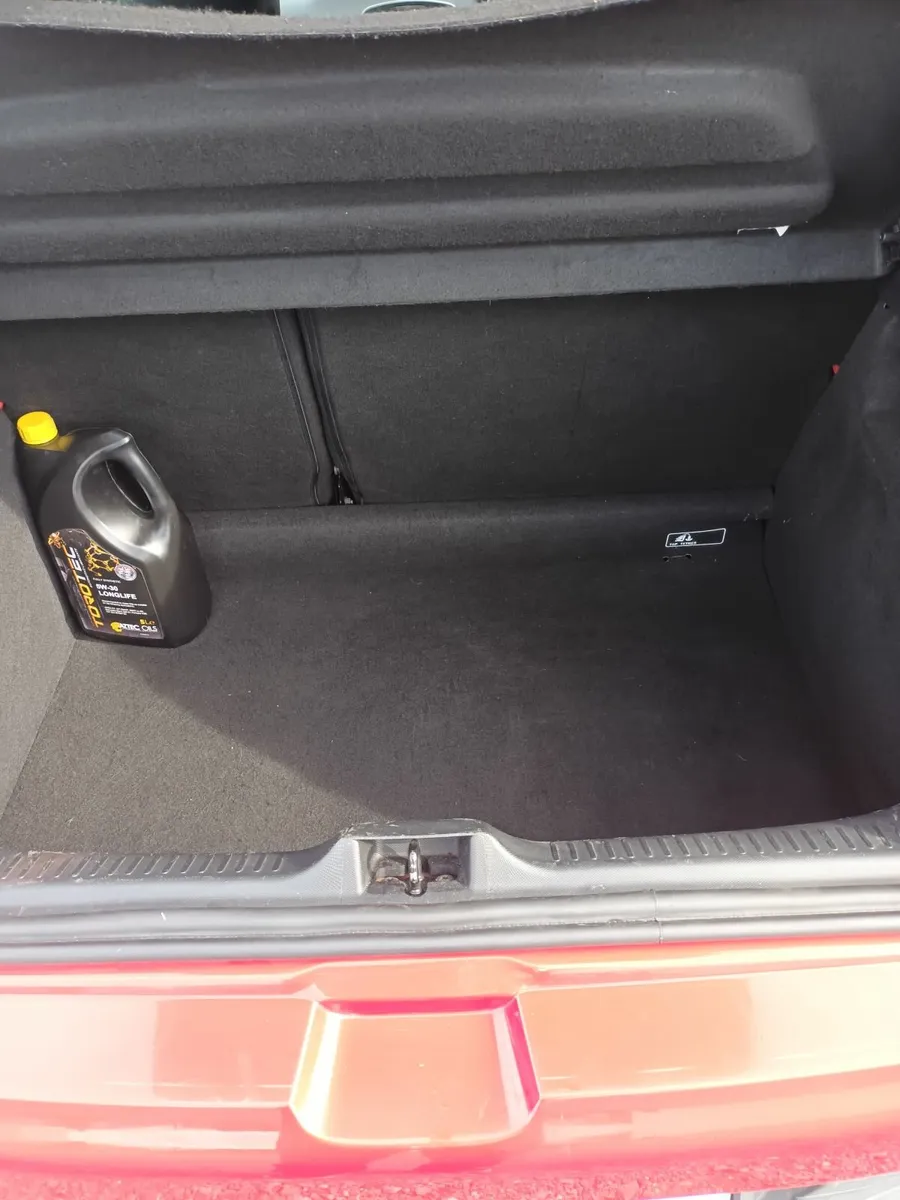 Renault Clio 2014 - Image 4