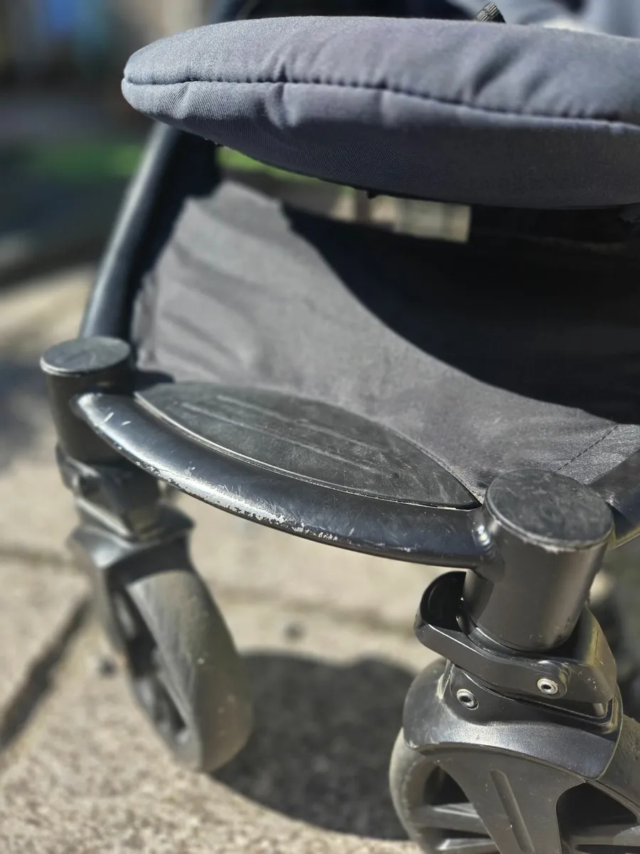 JOIE Litetrax Pushchair - Image 4