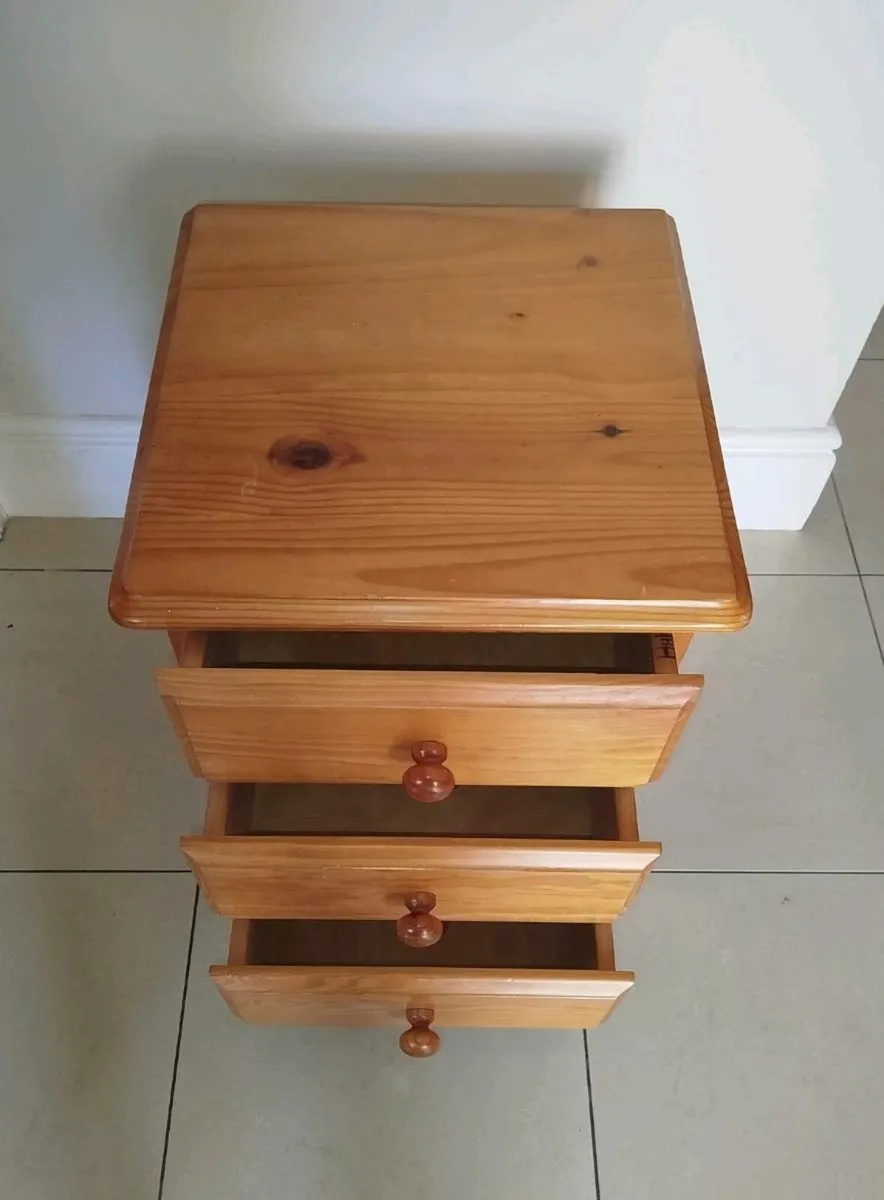 Locker - Image 3