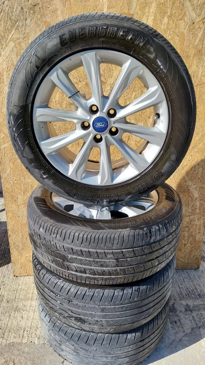 2016 Ford Kuga 17" Alloy Wheels Set 235/55R17 - Image 2