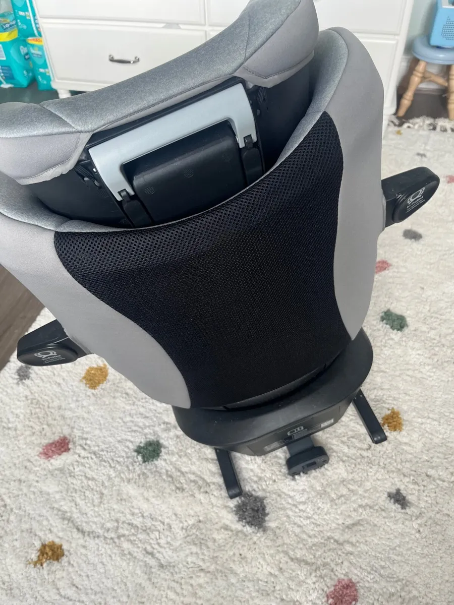 Joie iSpin car seat - Image 2