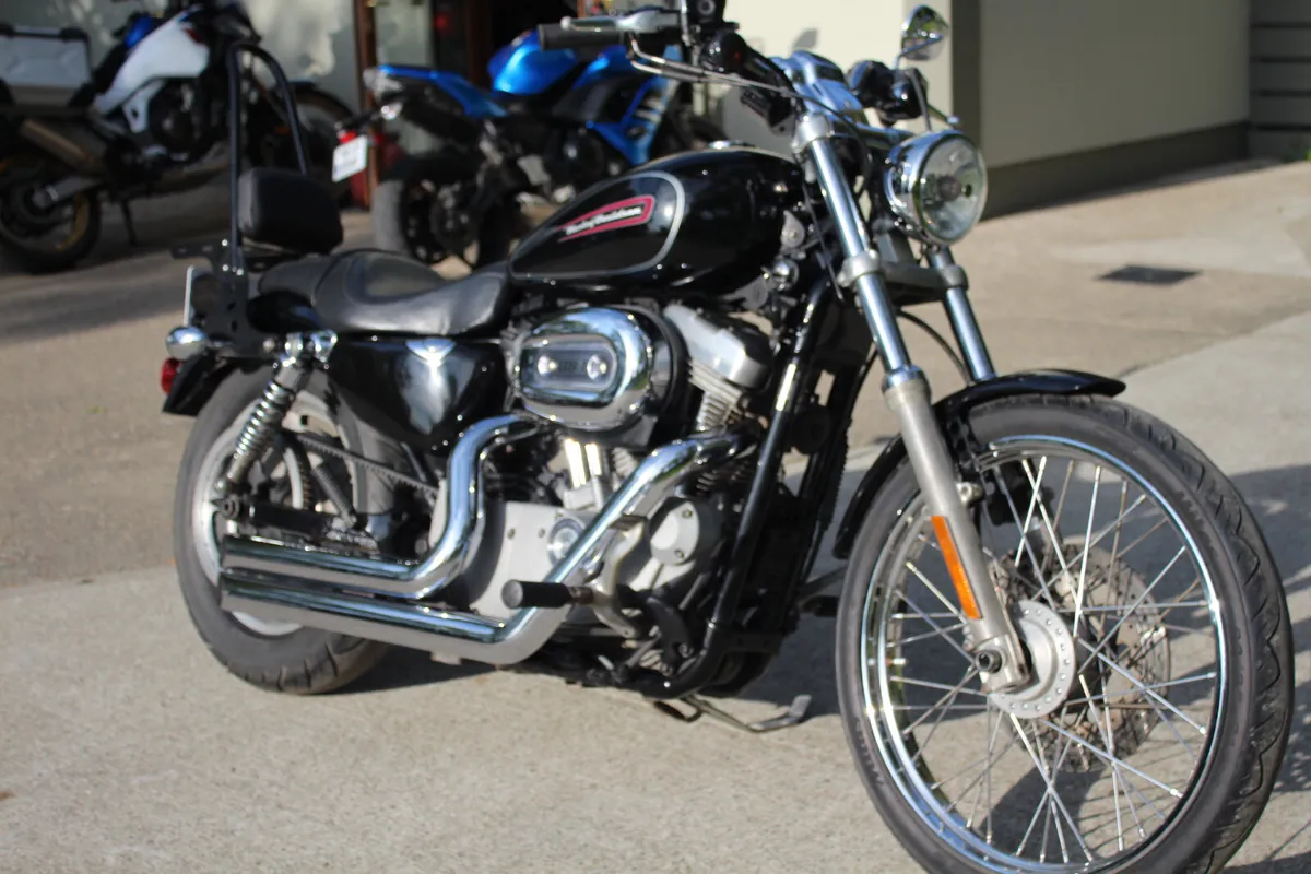 2009 Harley Sportster 883 - Image 2